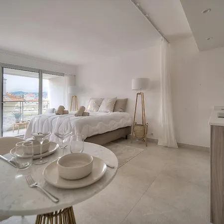 Sublime Terrasse, Edith Cavell- Proche Croisette A0b196 Κάννες