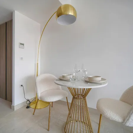 Apartment Superbe, Neuf Et Moderne A0b196