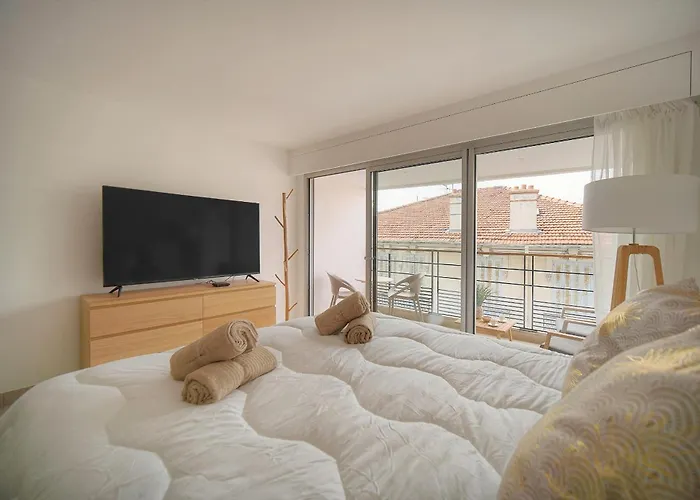 Apartment Sublime Terrasse, Edith Cavell- Proche Croisette A0b196 *